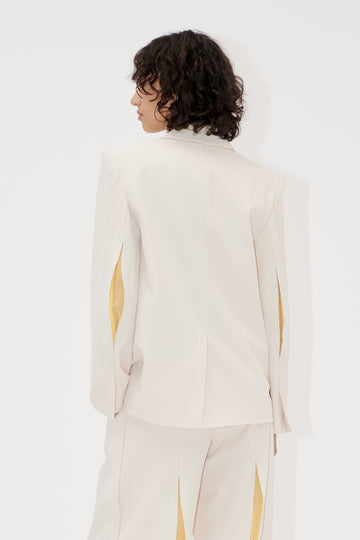 Stine Goya UK Relaxed Fit Slit Blazer Jacket Ivory / Cornsilk
